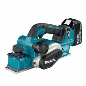 Rabot MAKITA DKP181RTJ 18 V Li-Ion 5 Ah 82 mm pour un travail de précision