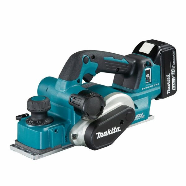 Rabot MAKITA DKP181RTJ 18 V Li-Ion 5 Ah 82 mm pour un travail de précision