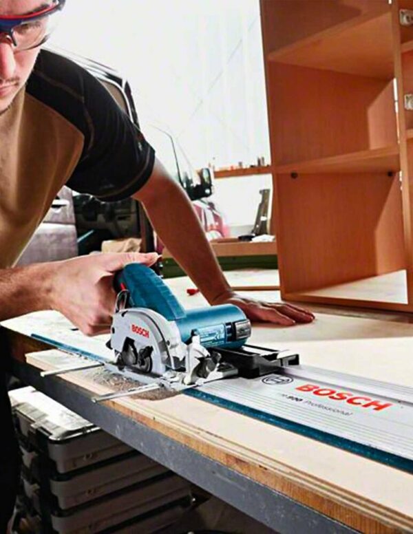 Scie Circulaire BOSCH GKS 12V-26 (1 x 3,0 Ah GAL12V-40 L-Boxx 136)