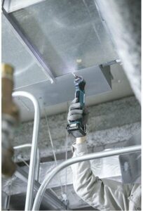 Perceuse Visseuse D’angle Sans Fil 12 V – Cxt Li-ion 2 Ah – Ø 10 Mm À Clé – 1,3 Kg