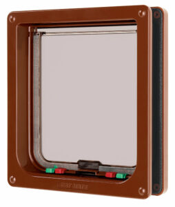 Chatiere large chat marron 221b pet mate pour faciliter les allées et venues de votre animal de compagnie