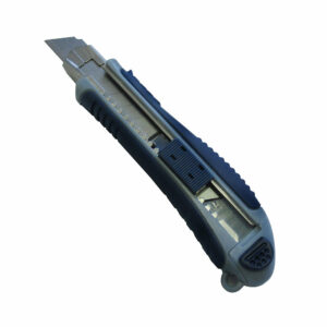 Cutter plastique 18mm Mc Kenzie — Précision et confort pour tous vos travaux de découpe