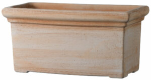 610288-ndtcgx12y1-ewhr-300x160 Réaliser une séparation en bois pour structurer l’espace terrasse
