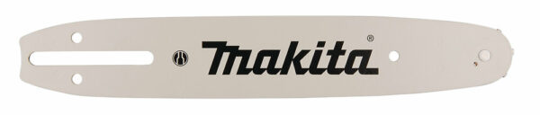 Tronçonneuse Makita 18V 25cm - Puissante et polyvalente pour tous vos travaux de coupe