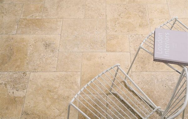 Carrelage de sol intérieur effet pierre AQUITAINE Module - Beige naturel - Module composé de 4 formats
