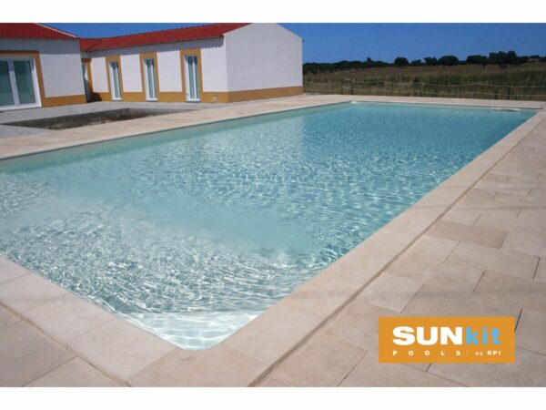 Piscine acier enterrée rectangle 7x3.5m avec fond plat et escalier intérieur - Kit complet