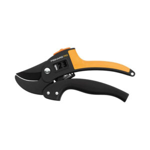 Sécateur Powerstep à enclume Fiskars pour un jardinage efficace
