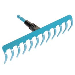 gardena-rateau-de-jardin-combisystem-41-cm Fabriquer un tuteur à tomates en bambou ou en bois recyclé