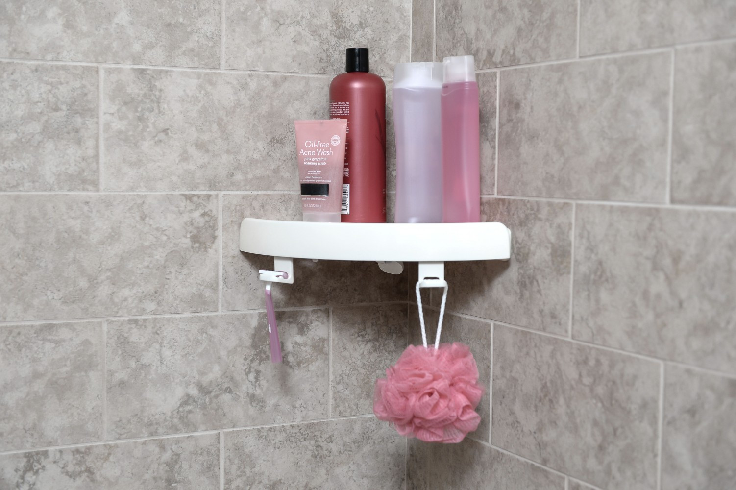 Etagère de bain / douche d'angle bouton poussoir, blanche, Snap up shelf