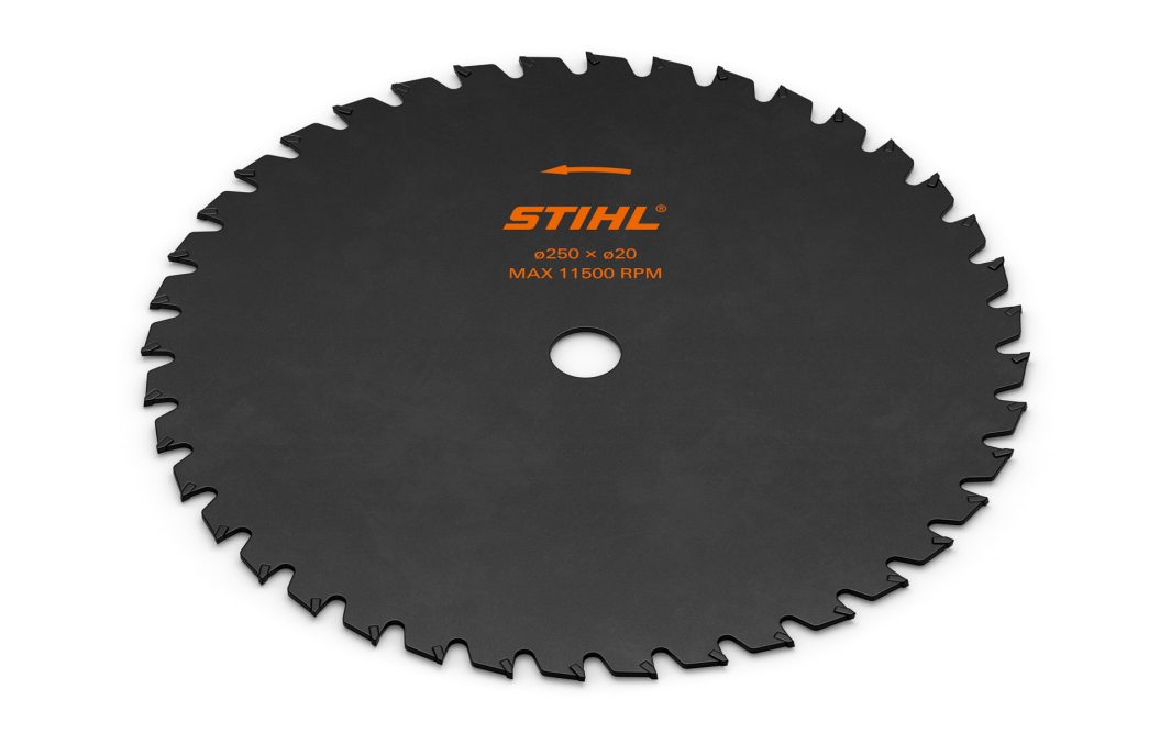 Couteau à herbe antiprojection 40 dents 250 x 20 mm STIHL 4000-713-3806