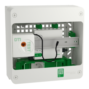 Coffret de communication SCHNEIDER R9H13401VDIXS Grade 3TV 4RJ45 avec switch POE Resi9 Connect