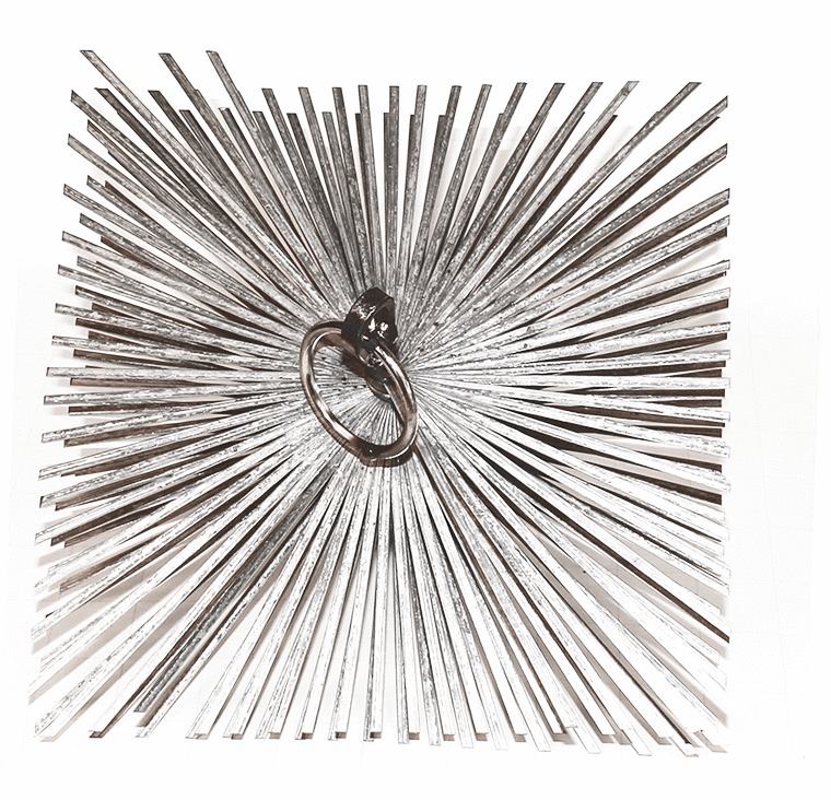 Hérisson en acier carré à anneaux pour conduits de cheminée 300 x 300 mm PROGALVA 1671