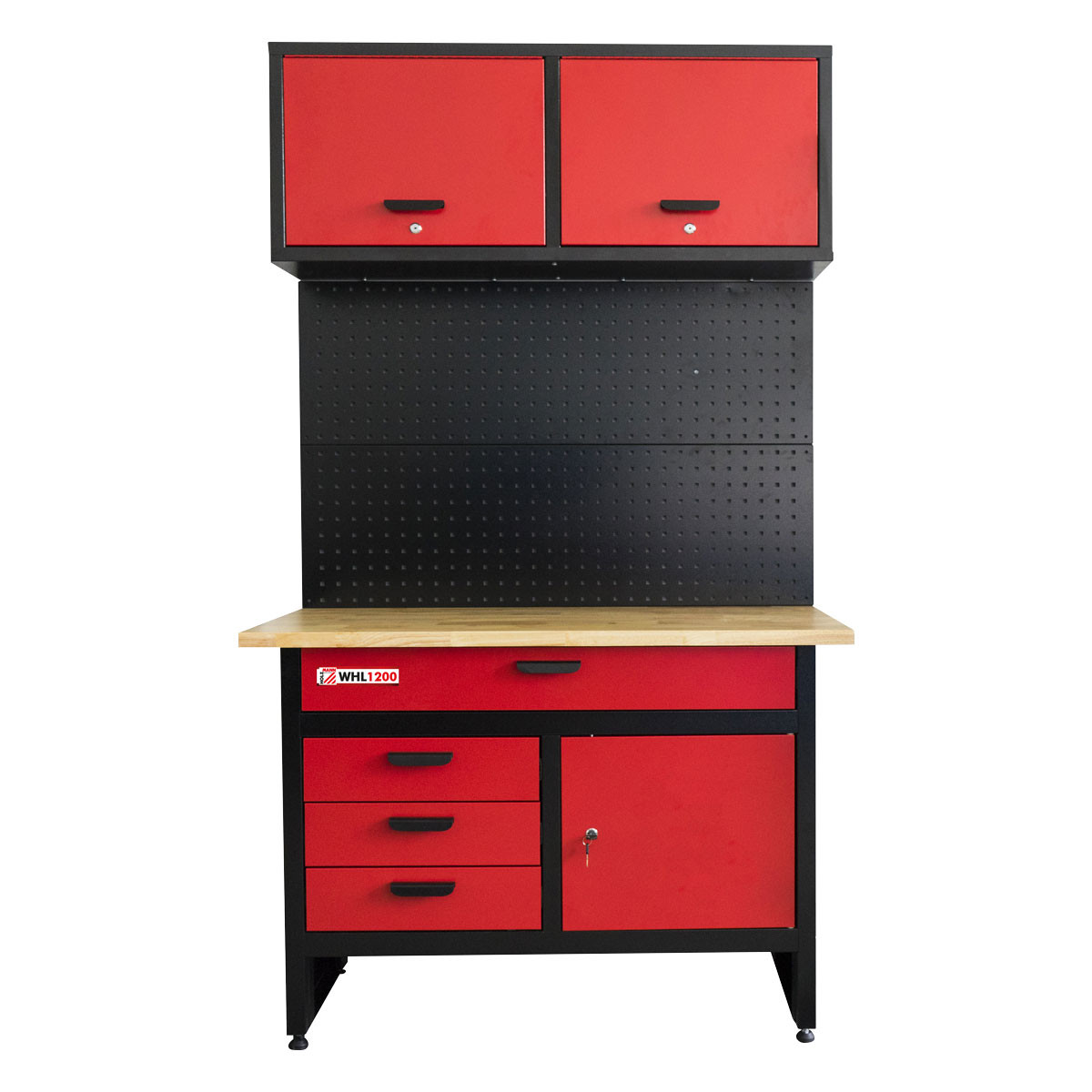 Etabli avec armoire murale et panneau pour crochets