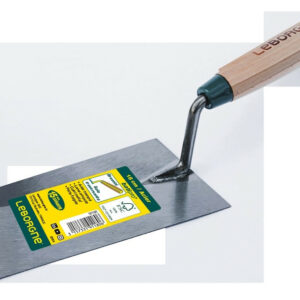 Truelle carrée Batipro 20 cm manche bois - lame souple en acier trempé