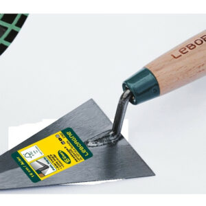 Truelle triangulaire 14 cm manche bois - lame souple en acier trempé
