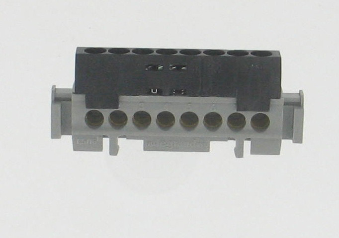 Bornier phase 8 connexions LEGRAND