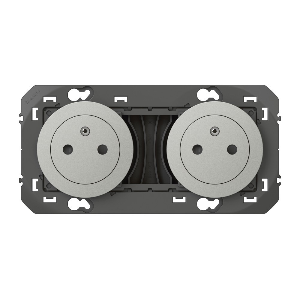 Double prise avec terre Dooxie, LEGRAND, aluminium