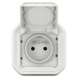 Prise avec terre étanche IP55 encastré PLEXO blanc