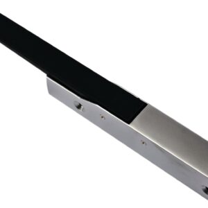 Loqueteau chromé satiné levier rilsan noir avec gâche FERMOD 560.21.14
