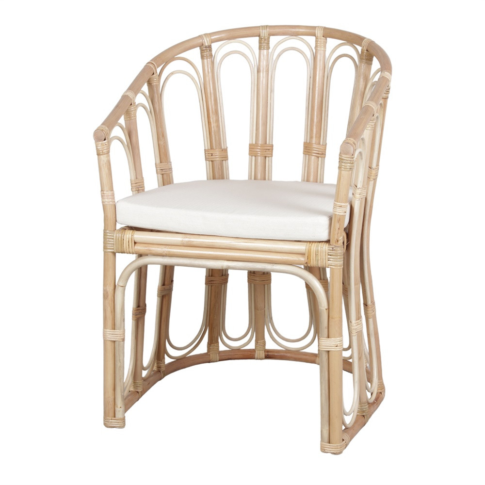 Chaise en rotin naturel avec un style méditerranéen - modèle 027 - naturel