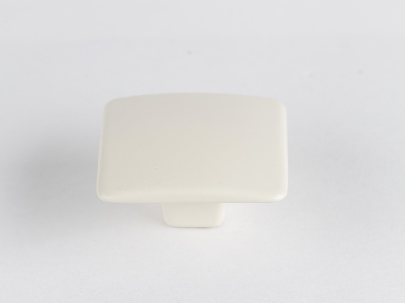 Bouton de meuble Carré beige zamak H.20 x l.37 x P.37 mm