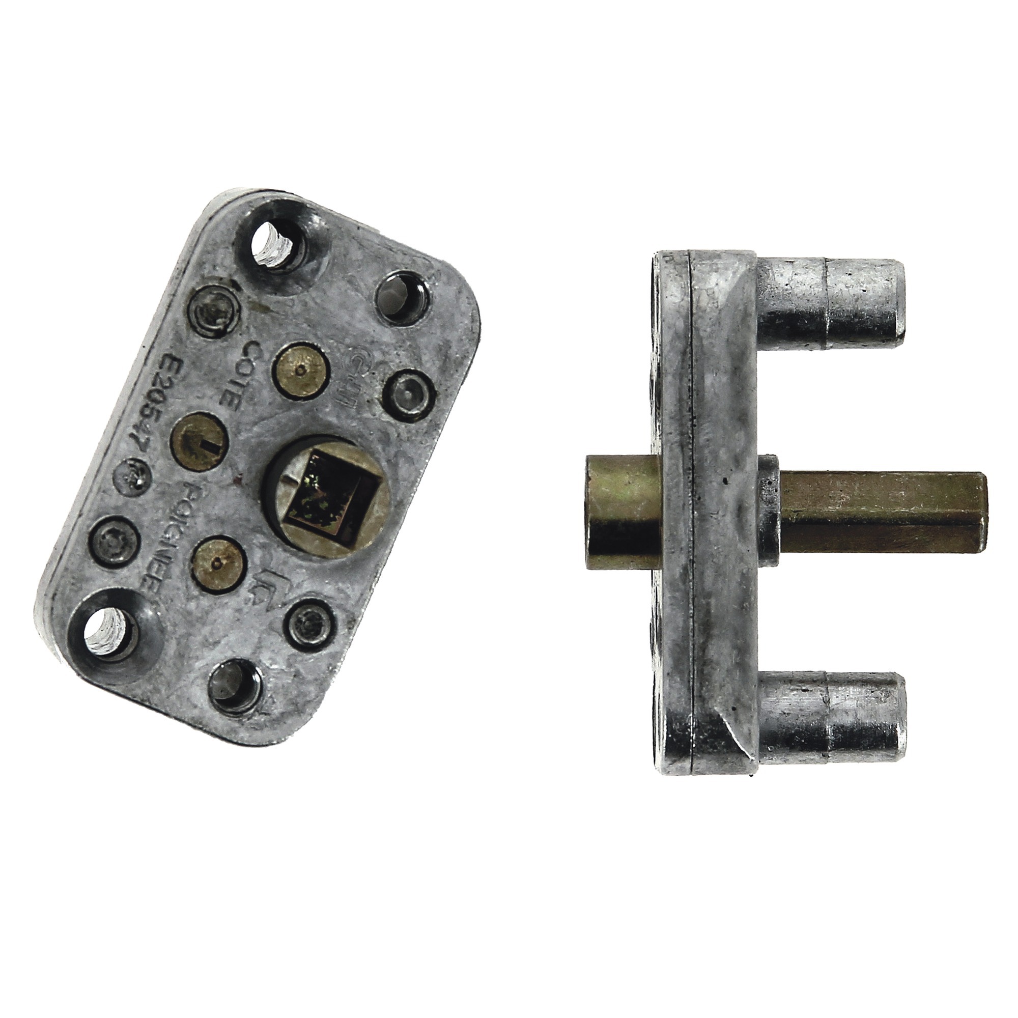 Renvoi de fouillot entraxe 13,5 mm hauteur douille 13 mm FERCO G-20543-02-0-0