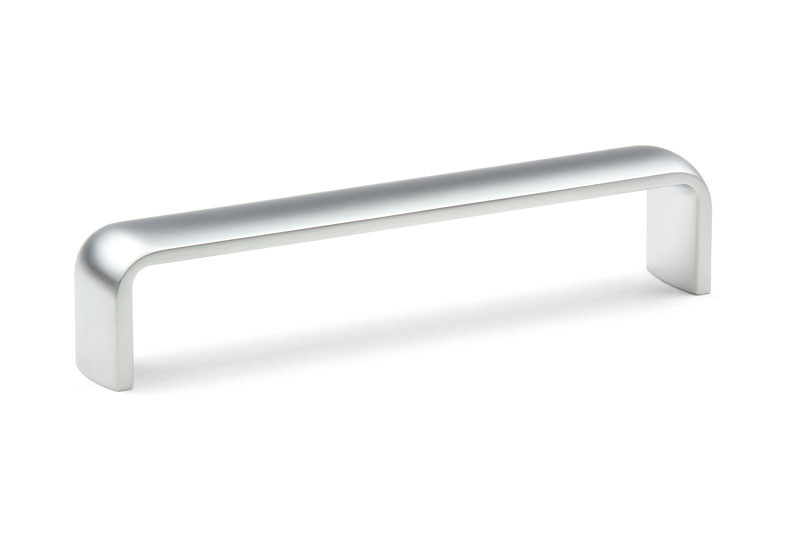 Poignée de meuble Oga 96 chrome mat + vis