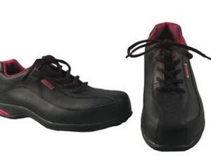 Chaussures de sécurité femme CANNES S2 SRC noir P35 DELTA PLUS CANNES2NO35