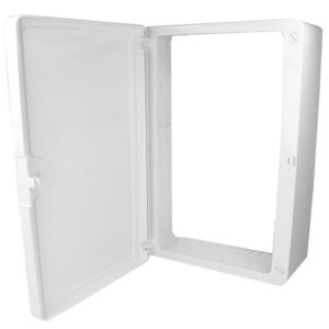 Coiffe et porte pour zone attenante pour coffret de communication
