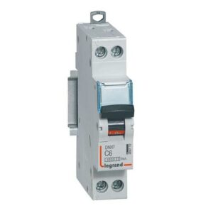 Disjoncteur DNX³ 4500 6 kA borne à vis 1 module 1P+N 230 V 6 A LEGRAND 406772