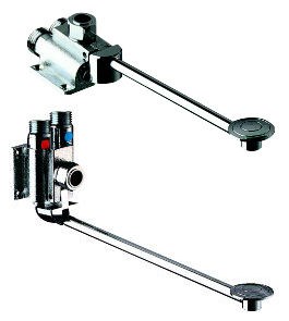 Mitigeur non temporisé à commande au pied pour lavabo MIXFOOT - Montage au sol, fixation par 4 vis, écrous 1/2" diamètre 14