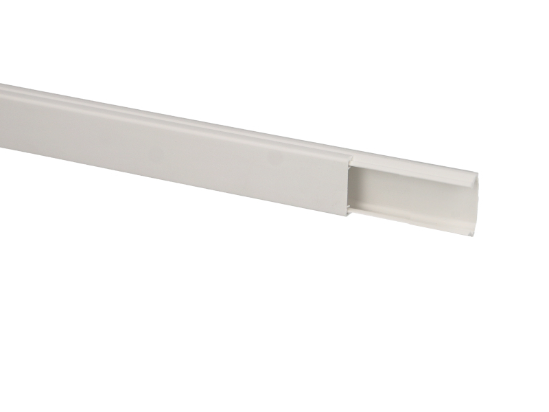 Moulure électrique PVC 32 x 15 mm par carton de 80 mètres
