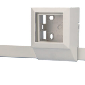 Plastron vide (appareillage 45x45) pour moulure 20 x 10