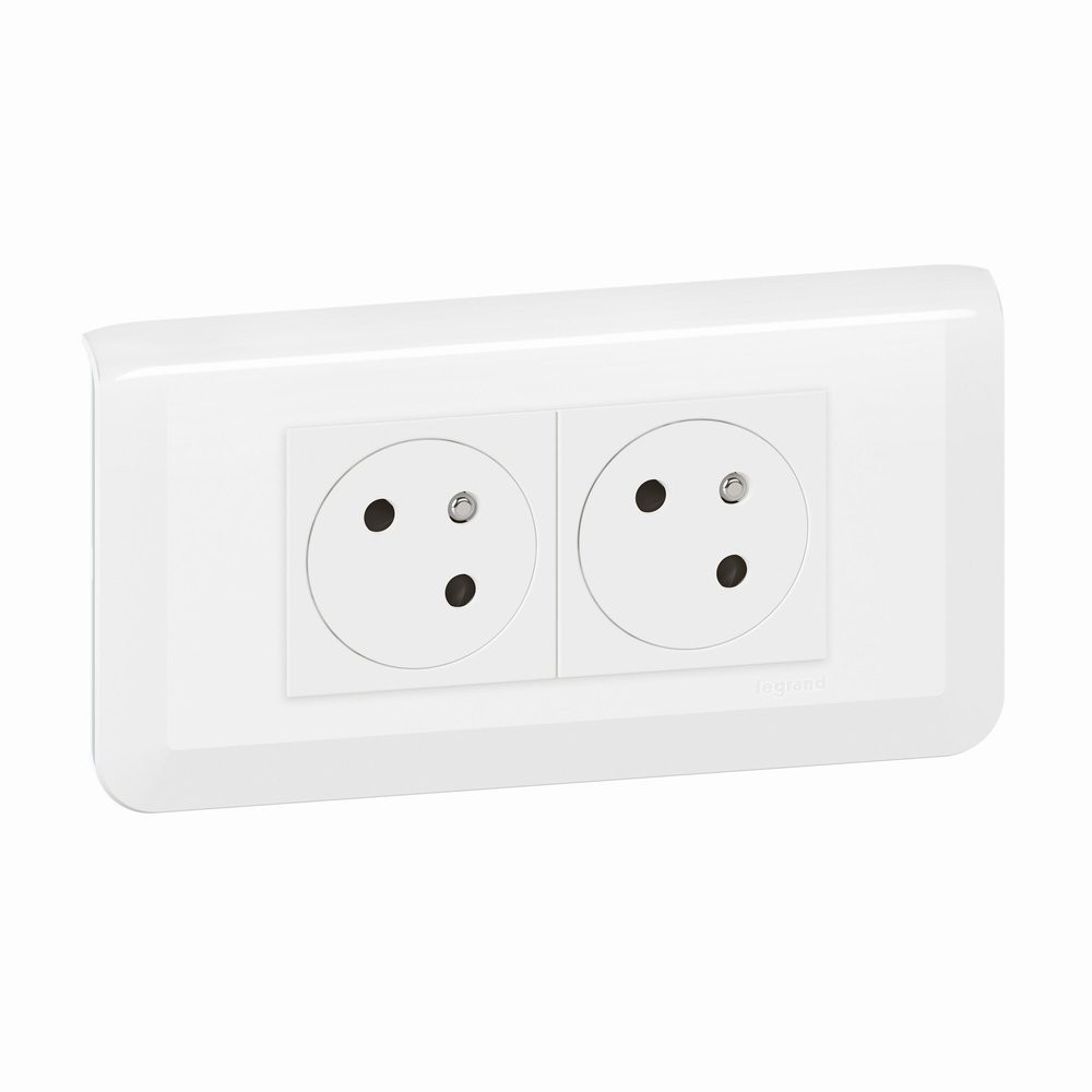 PRISE 2P+T PRECABLE+BOITE ENCASTREMENT BLANC