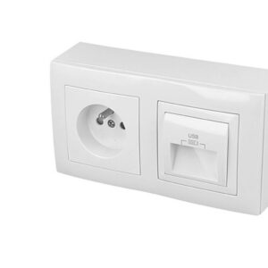 Prise en saillie 2P+T + USB double Efapel Logus 90