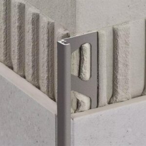 Profilé décoratif à finition structurée JOLLY-TS 125 - Coloris: gris pierre - hauteur: 12,5mm - longueur: 2,5ML