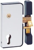 Serrure de portail en applique série GA 71X145 main gauche TIRARD WA592303