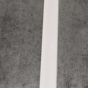 Surplinthe arrondie anti-choc en PVC - Dimensions: 100x22x2400 mm - Blanc ( possibilité de repeindre en couleur)